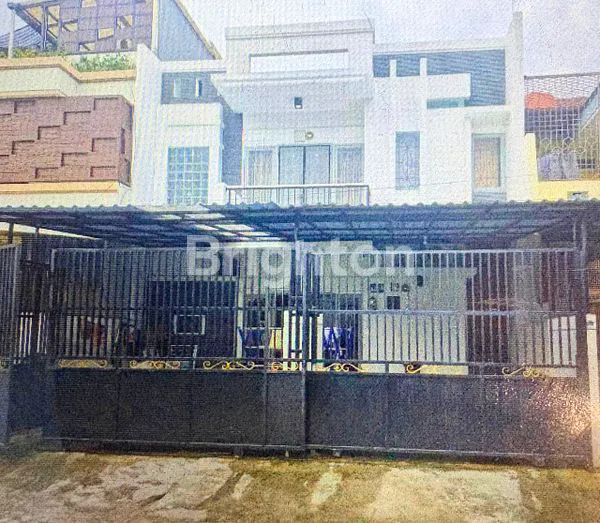 image RUMAH 2 LANTAI BESAR DI TAMAN PALEM LESTARI – LT 136 LB 350, HADAP BARAT DAYA, SIAP HUNI (1)