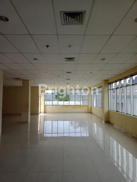 image GEDUNG CIKINI (6)