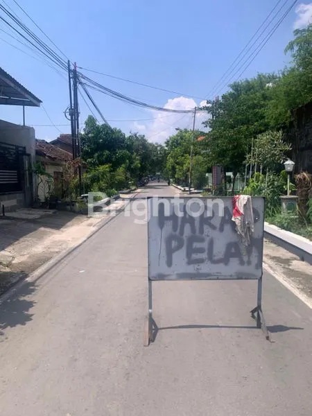 image DIJUAL GUDANG STRATEGIS DI NUSUKAN – SOLO (4)