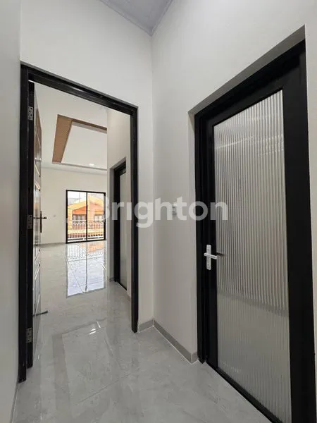 image RUMAH BARU 3 LT TANJUNG DUREN, 5 KT 4 KM (7)