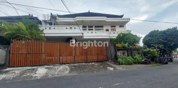 image KOST ELITE 15 KAMAR FULL FURNISH DEKAT KE SANUR DAN RENON (1)