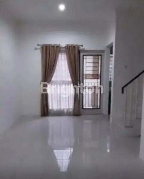 image RUMAH 2 LANTAI MURAH DEKAT BSD CIATER TANGSEL (2)