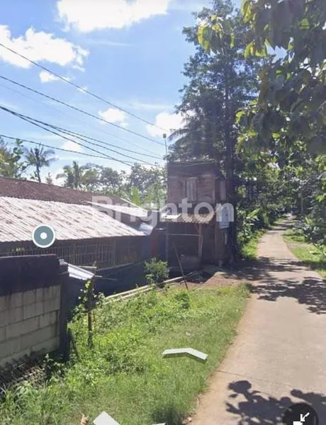 TANAH STRATEGIS 1215M², BONUS GUDANG