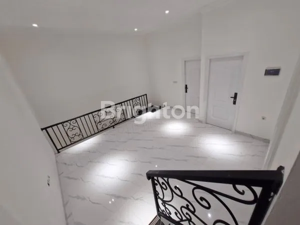 image DIJUAL RUMAH BARU GRESS SEMI FURNISH LOKASI STRATEGIS (6)