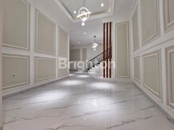 image DIJUAL RUMAH BARU GRESS SEMI FURNISH LOKASI STRATEGIS (3)