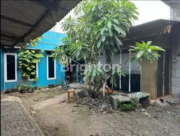 image RUMAH STRATEGIS 2 LANTAI DI JALAN RAYA JAGAKARSA, JAKARTA SELATAN. (2)