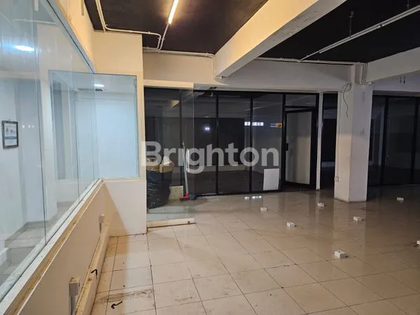 image RUKO  GANDENG 2 LANTAI  JALAN  PANJANG  KEBON JERUK  JAKARTA BARAT (6)