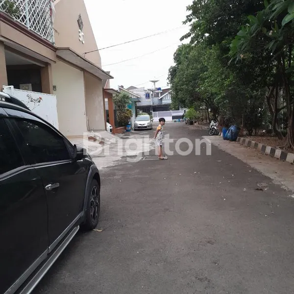 image RUMAH KOMPLEX SEDAYU VILLAS (2)