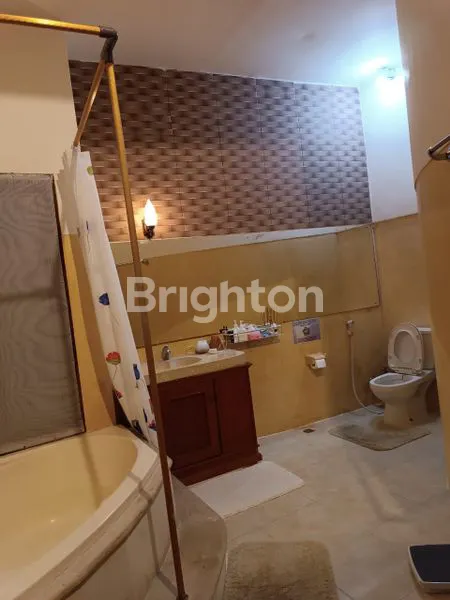 image *RUMAH SIAP HUNI, 4 KAMAR, SHM DI TAMAN MUMBUL* (3)