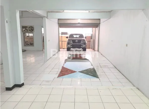image RUMAH 2 LANTAI 140M² STRATEGIS CARPORT MUAT 2 MOBIL DI SUNTER AGUNGA JAKARTA UTARA (4)