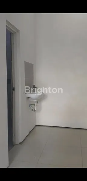 image DISEWAKAN RUKO LANTAI 1 UNIV. VILLAGE ARAYA (4)