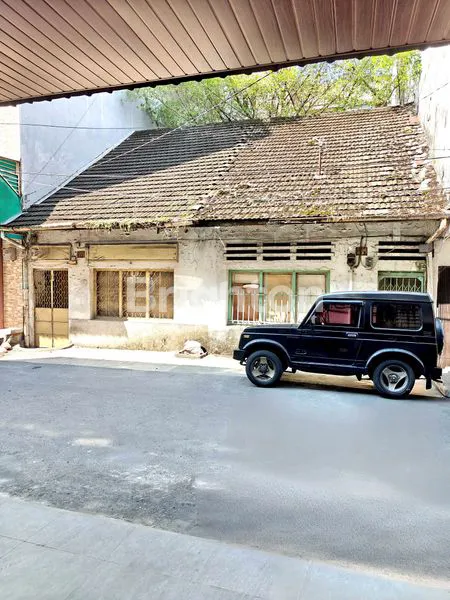 image DI SEWAKAN. RUMAH GANDENG JL. GARUT. HANYA 50 METER DARI JL. MT HARYONO & UNILAND PLAZA (7)