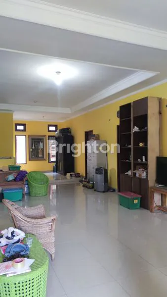 image RUMAH SIAP HUNI DEKAT PLAZA CIBUBUR (2)