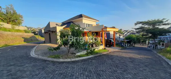 image RUMAH STRATEGIS DEKAT  STIKES DAN KAMPUS UNIMUS (1)