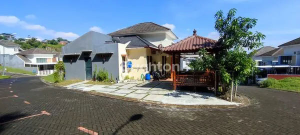 image RUMAH STRATEGIS DEKAT  STIKES DAN KAMPUS UNIMUS (6)