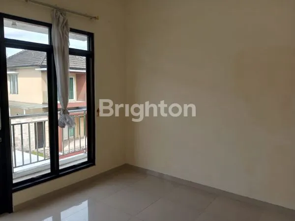 image HUNIAN ELITE SEMI FURNISHED CLUSTER ONE GATE SOLO DEKAT UMS & MANAHAN  (6)