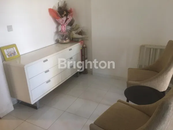 image EASTCOAST RESIDENCE TOWER AMETHYS 3 BR LANTAI 05 FULL FURNISH SURABAYA (1)