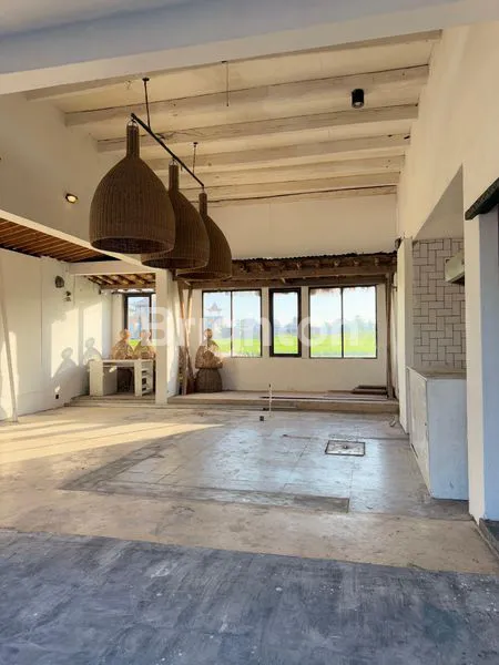 image TOKO CANTIK DI CEMAGI (3)