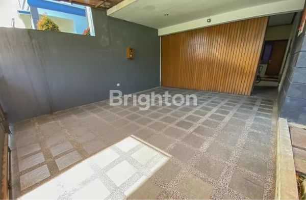 image RUMAH MEWAH 2 LANTAI SIAP HUNI DAN SEMI FURNISH DEKAT PUSAT KOTA TURANGGA KOTA BANDUNG (7)