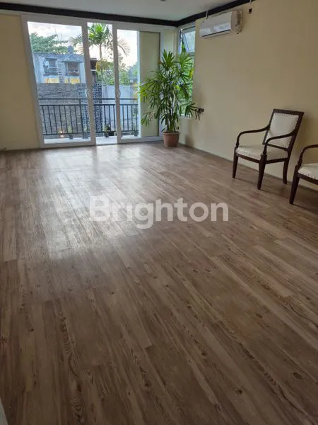 image RUMAH BARU DESAIN MODEREN DI KAWASAN RENON, DENPASAR, BALI (8)