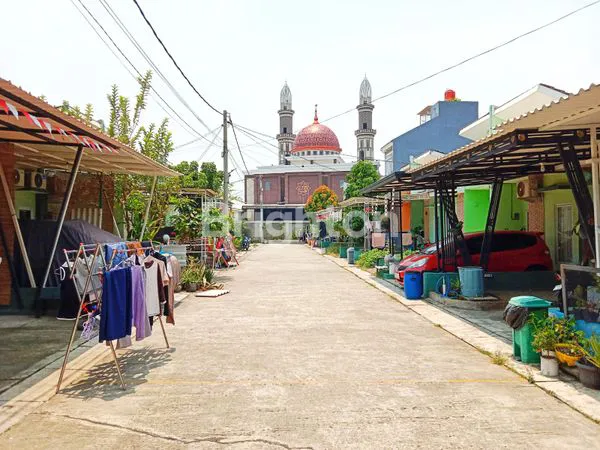 image RUMAH CLUSTER AEROLAND SEPATAN , PONDOK JAYA TANGERANG (8)
