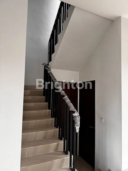 image RUMAH BARU , BELOM PERNAH DI TEMPATIN DI CGS  (3)