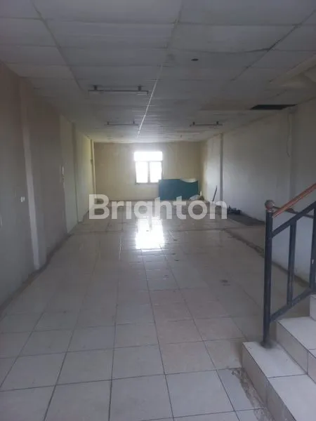 image RUKO DIJUAL AREA STRATEGIS JL.KH SOLEH ISKANDAR (3)