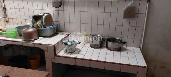 image RUMAH STRATEGIS DI PUSAT KOTA (6)