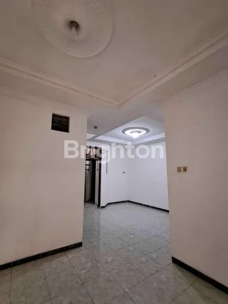 image DIJUAL RUMAH PONDOK CANDRA SIAP HUNI LOKASI STRATEGIS DEKAT TOL (3)