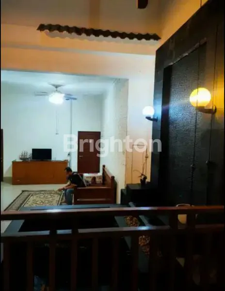 image RUMAH 2 LANTAI SIAP HUNI, LOKASI STRATEGIS, PELA  MAMPANG , JAKARTA SELATAN. (2)
