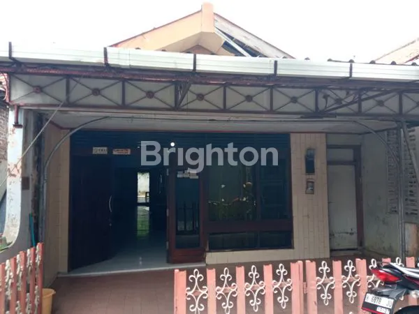 image RUMAH SHM 164M² DI PUSAT KENDAL, 3KT (1)