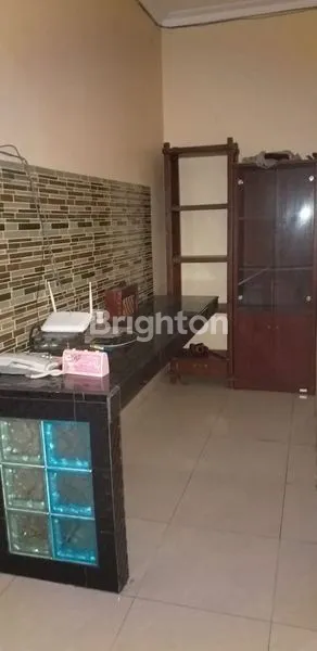 image RUMAH DUA LANTAI (8)