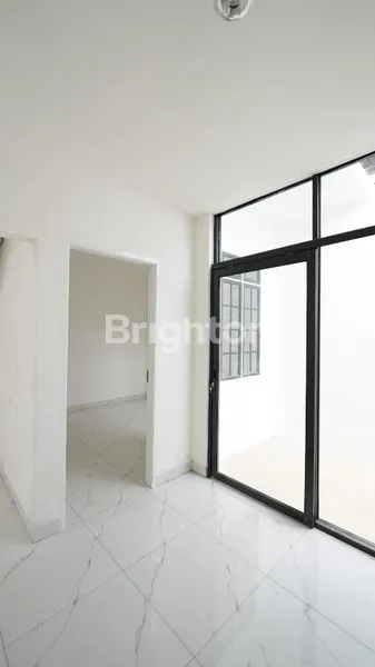 image RUMAH STRATEGIS DEKAT KAMPUS & CITRALAND (4)