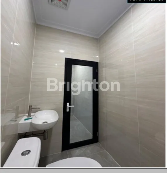 image DIJUAL RUMAH BARU 3 LANTAI TANJUNG DUREN LOKASI STRATEGIS & JALAN DEPAN LEBAR (3)