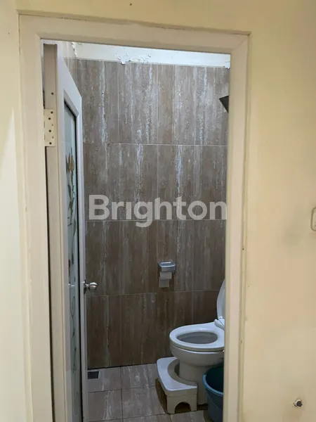 image RUMAH 2 LANTAI SIAP HUNI, LOKASI STRATEGIS DI JAGAKARSA – JAKARTA SELATAN (5)