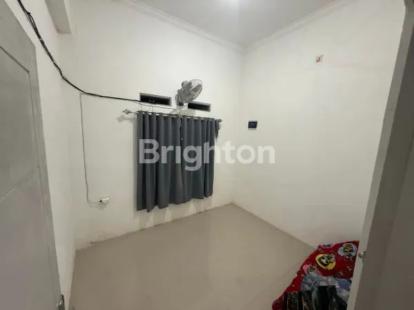 image TURUN HARGA! RUMAH CANTIK SIAP HUNI DI DEPOK – CUKUP BAWA KOPER, BONUS AC & TOREN! (8)