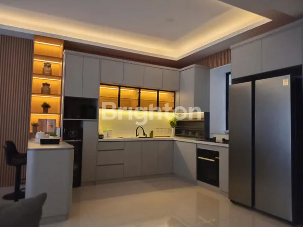 image RUMAH SETRADUTA MODERN AMERICAN STYLE DEKAT TOL PASTEUR  (4)