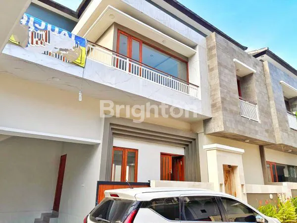 image RUMAH MEWAH 2 LANTAI DI DENPASAR TIMUR - BALI (1)