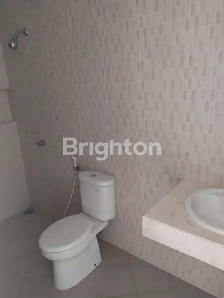 image RUMAH SIAP HUNI ROYAL RESIDENCE GREENWICH 3KT (6)