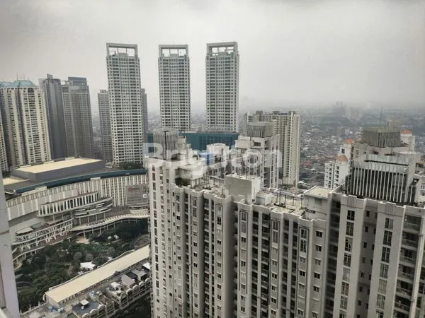 SOHO CENTRAL PARK TYPE AVENUE