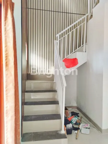 image RUMAH MINIMALIS 2 LANTAI HARGA TERJANGKAU DI LOKASI STRATEGIS KESIMAN - DENPASAR TIMUR (6)