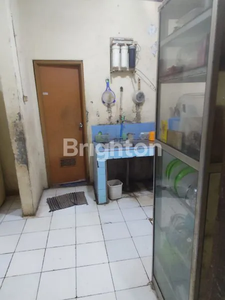 image RUMAH FAMILY SIZE PINGGIR JALAN – LAHAN LUAS, IDEAL UNTUK USAHA & HUNIAN\N (6)