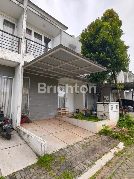 image RUMAH 2 LANTAI SEMI FURNISH DI LAVERDE DEKAT VILLA MELATI MAS (8)