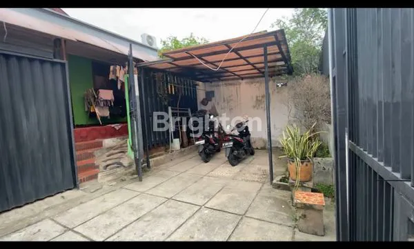 image RUMAH 4 KT DI KEBAYORAN LAMA, LT 210M² (2)