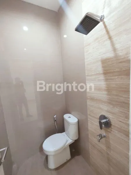 image RUMAH MEWAH LT 102 LB 156 DI PANTAI MENTARI (7)