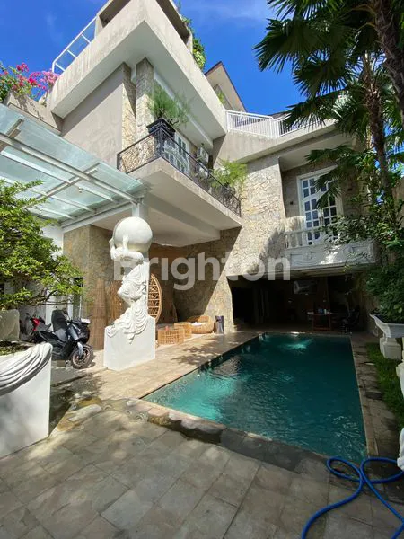 image FOR SALE  4 BEDROOM VILLA – JIMBARAN \\N (1)