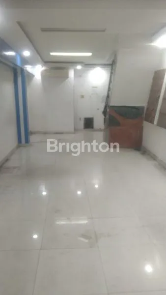 image BU RUKO STRATEGIS 5 LANTAI DI PINANGSIA RAYA TAMAN SARI JAKARTA BARAT (3)