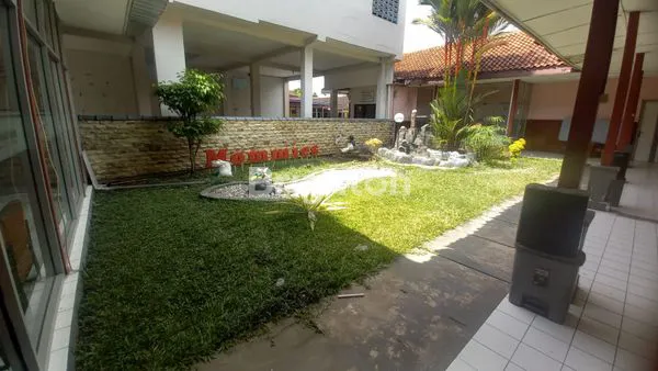 image DISEWAKAN RUMAH DI JL.GAJAH MADA KONDISI DI TENGAH KOTA SANGAT STRATEGIS DAN DEKAT DENGAN PELAYANAN PUBLIK DI LINGKUNGAN YANG AMAN DAN NYAMAN! (7)