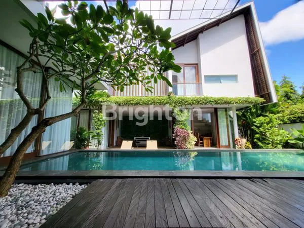 *MODERN ELEGANT VILLA STYLE HOUSE, SHM, PURI GADING JIMBARAN KUTA SELATAN*