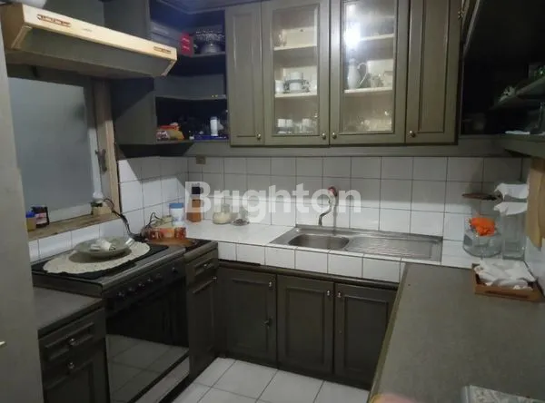 image INVESTASI EMAS DI UJUNG BERUNG! RUMAH LUAS + RUMAH KOST 9 KAMAR, DEKAT RSUD (4)